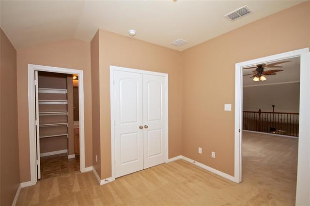 Building Photo - 1736 Kittyhawk Dr