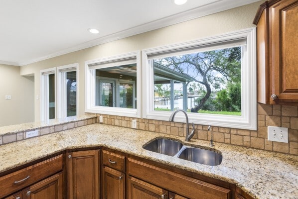 Building Photo - 15330 Gypsy St