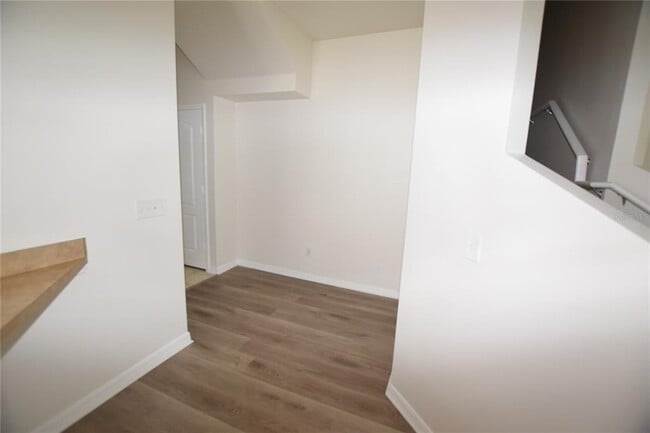 Building Photo - 15349 Oak Apple Ct