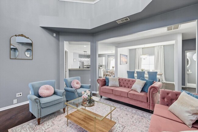 Building Photo - 537 Purdue Dr