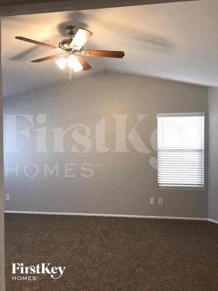 Building Photo - 7572 W Charter Oak Rd