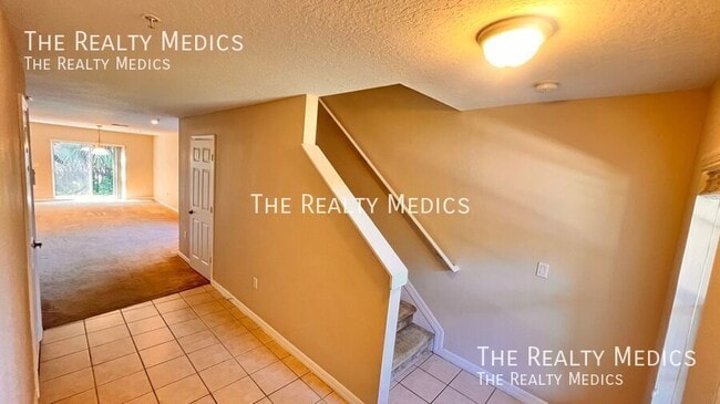 Building Photo - 331 Freedom's Ring Dr