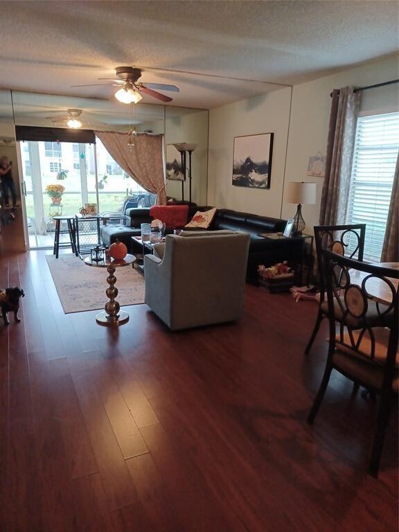 Building Photo - 2901 Fiore Way