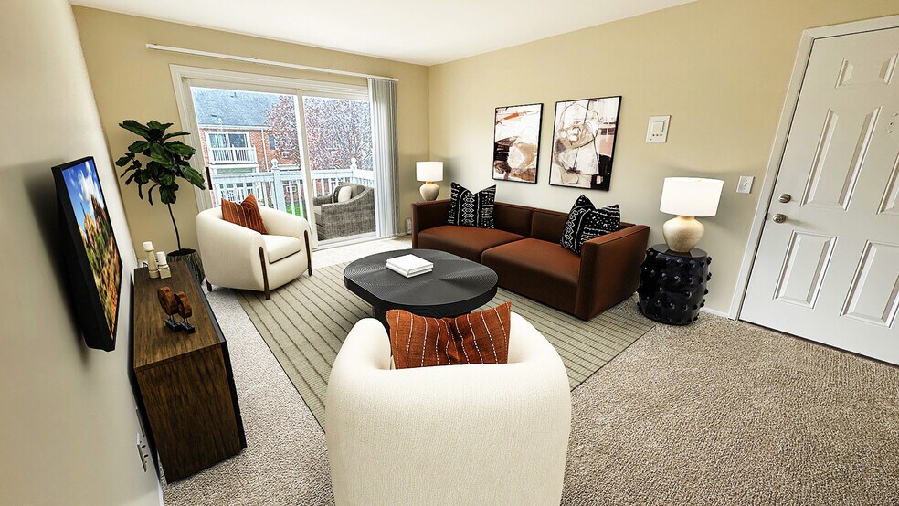 Live in Royal Oak in a nice private residential area near downtown RO, all its shopping, bistros, entertainment, farmers market, fairs, socia life. - Briarwood Park Apartments