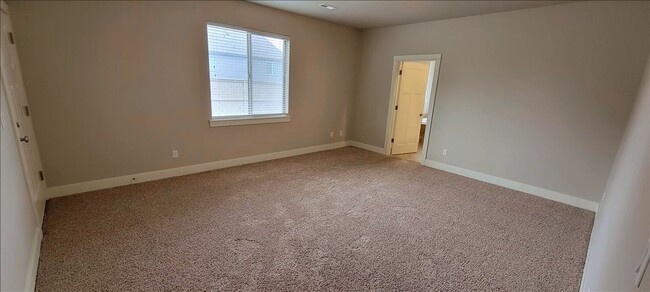 Building Photo - 1299 N Oklahoma Pl