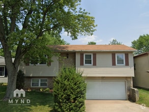 Building Photo - 830 Upwoods Dr