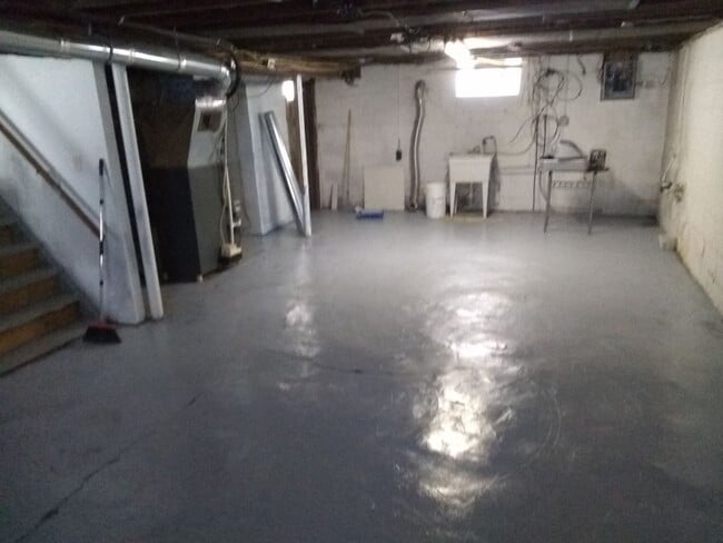 Building Photo - 4337 Brooke St