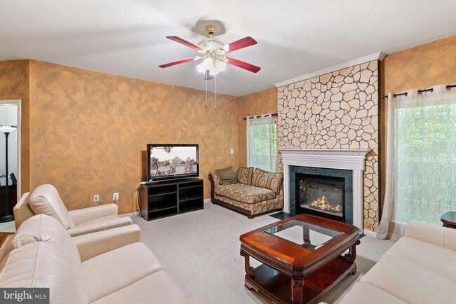 Building Photo - 9212 Arnie Ct