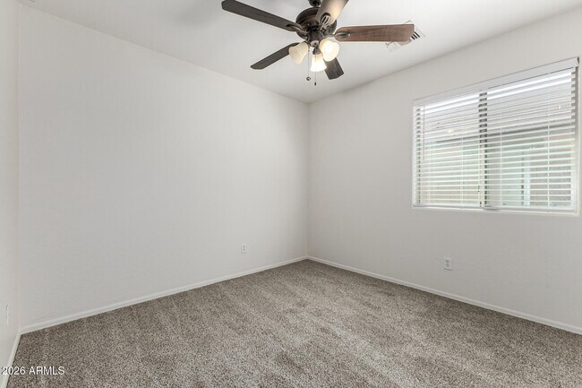 Building Photo - 1429 S 237th Ln