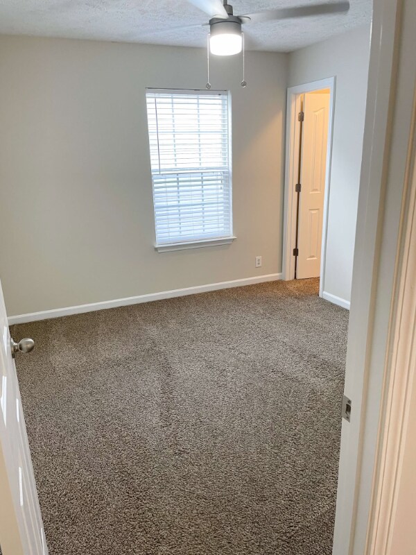 Building Photo - 247a Indian Park Dr