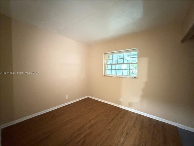 Building Photo - 7212 SW 3rd Ct