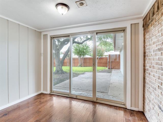 Building Photo - 3024 Stanford Dr