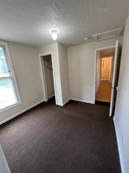 Bedroom #2 - 460 N Cochran Ave