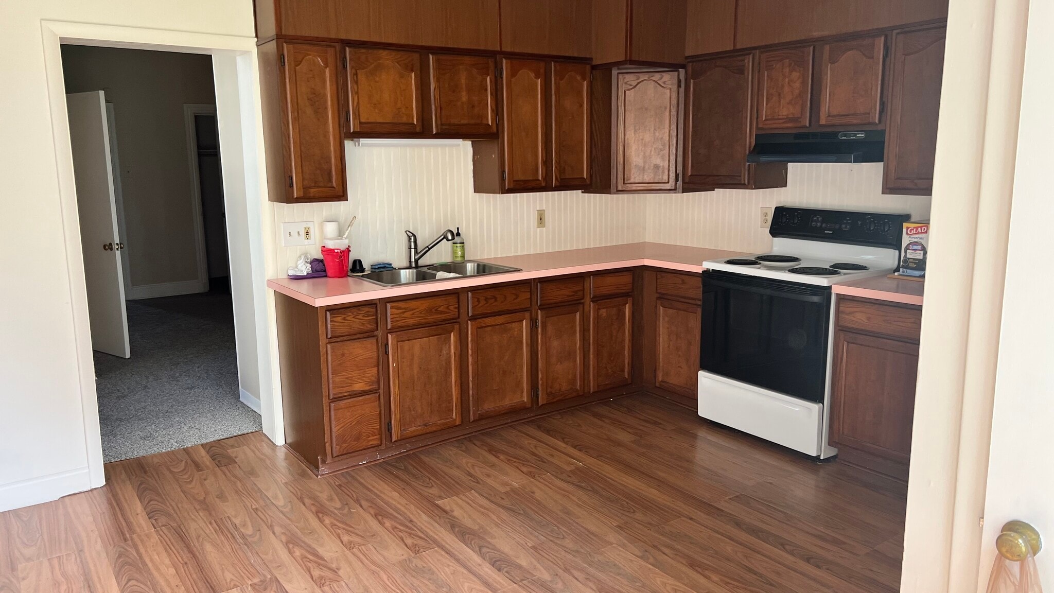 Standing in kitchen looking towards bedroom - 560 Walnut St