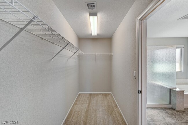 Building Photo - 10679 Country Knoll Way