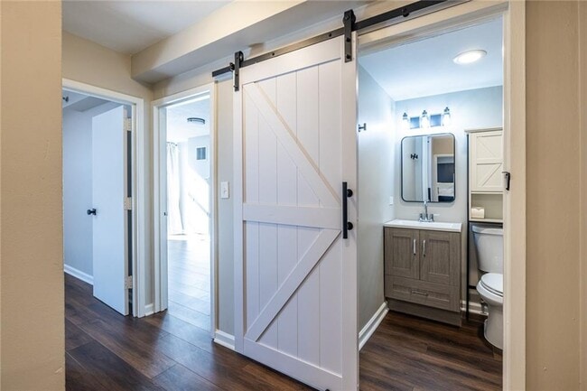 Building Photo - 620 Peachtree St NE