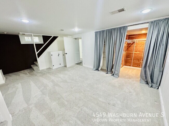 Building Photo - 4549 Washburn Ave S