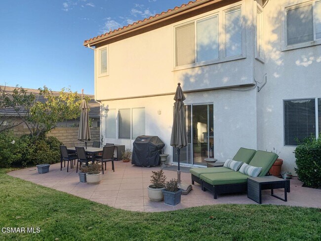 Building Photo - 657 Camino Del Sol