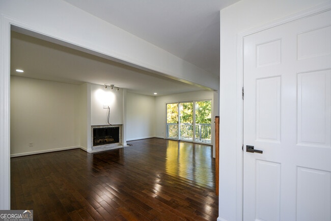 Building Photo - 2704 Margaret Mitchell Dr NW