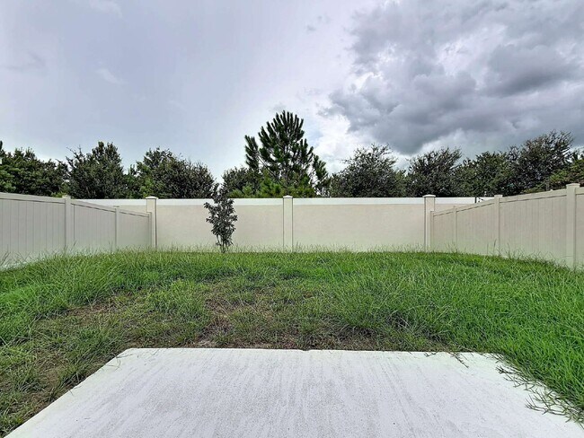 Building Photo - 3210 Suncoast Plains Dr
