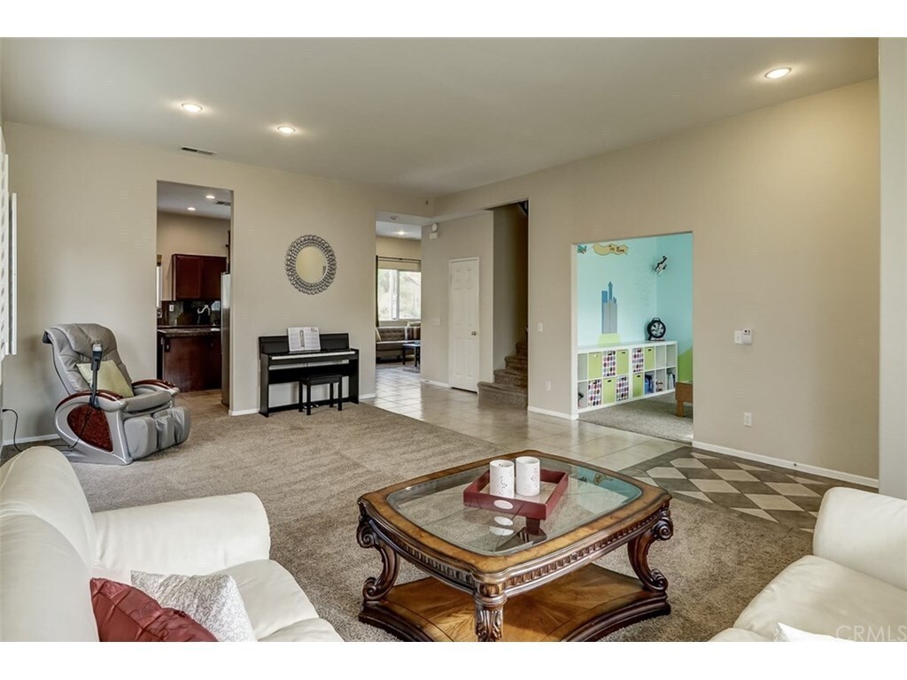 Building Photo - 26426 Mare Ln