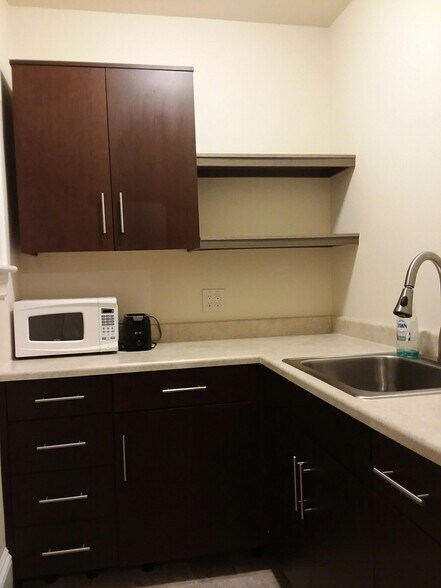 pantry with sink - 8 Bailey Ave
