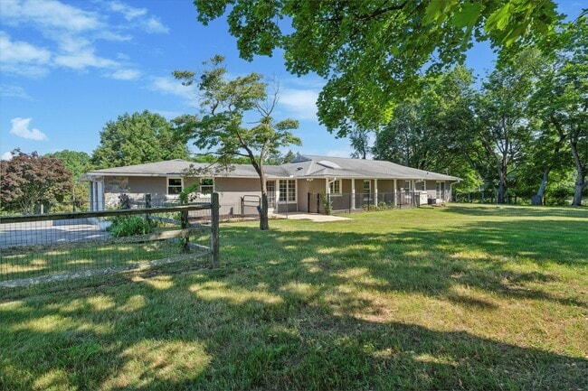 Building Photo - Single Family Home for Rent in Unionville ...