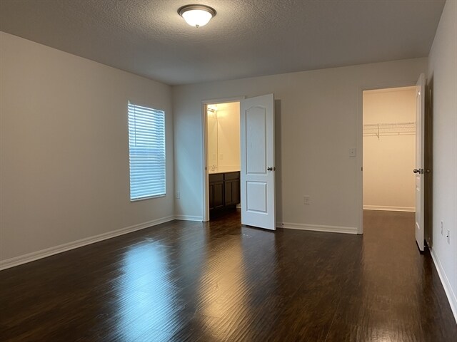 Building Photo - 1116 Brenton Leaf Dr