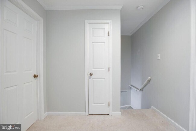 Building Photo - 5610 Gosling Ct