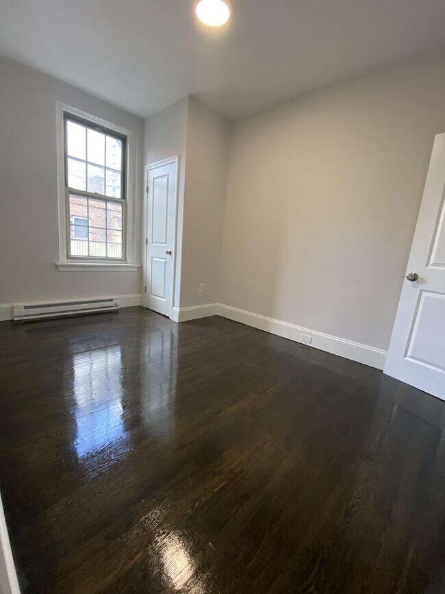 Building Photo - Luxury 2-Bedroom Apartment in Back Bay  – ...