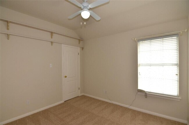 Building Photo - 15024 Galena Dr