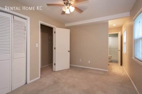 Building Photo - 5101 Hardy-