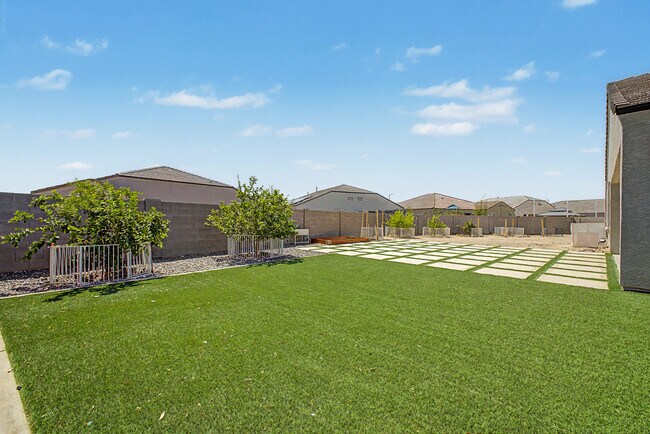 Building Photo - 30731 Monterey Cir