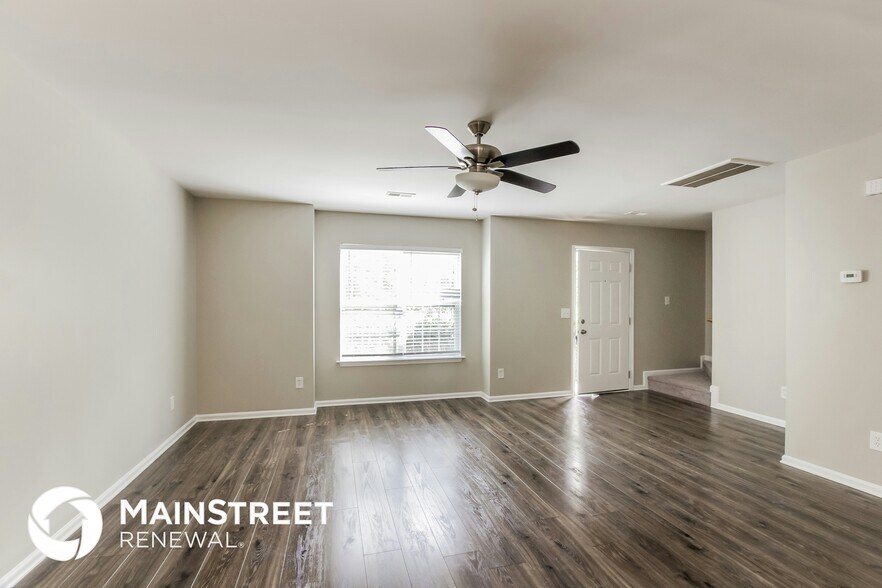 Building Photo - 8148 Ottawa Ln