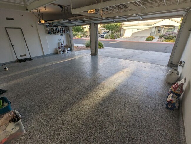 Building Photo - 8213 Fowler Falls Ct