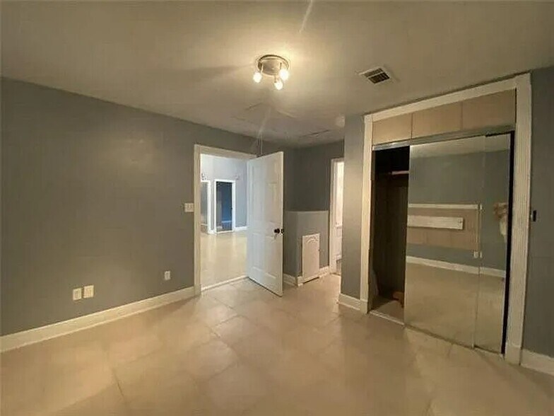 Building Photo - 22239 Prats Rd