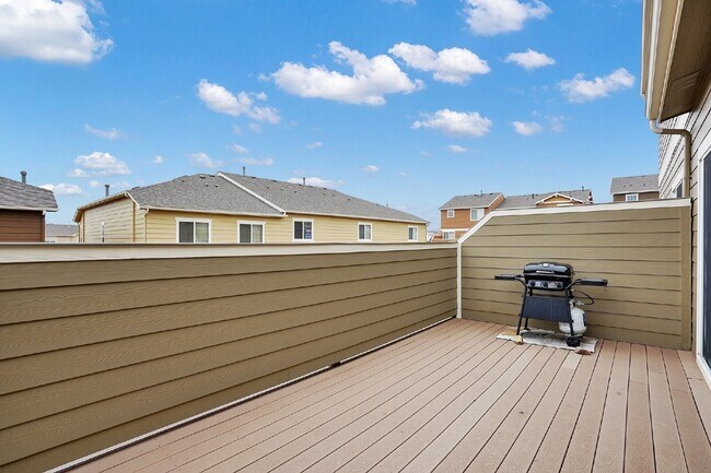 Building Photo - 5647 Celtic Cross Grove