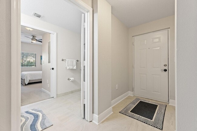 Building Photo - 2809 Amalei Dr