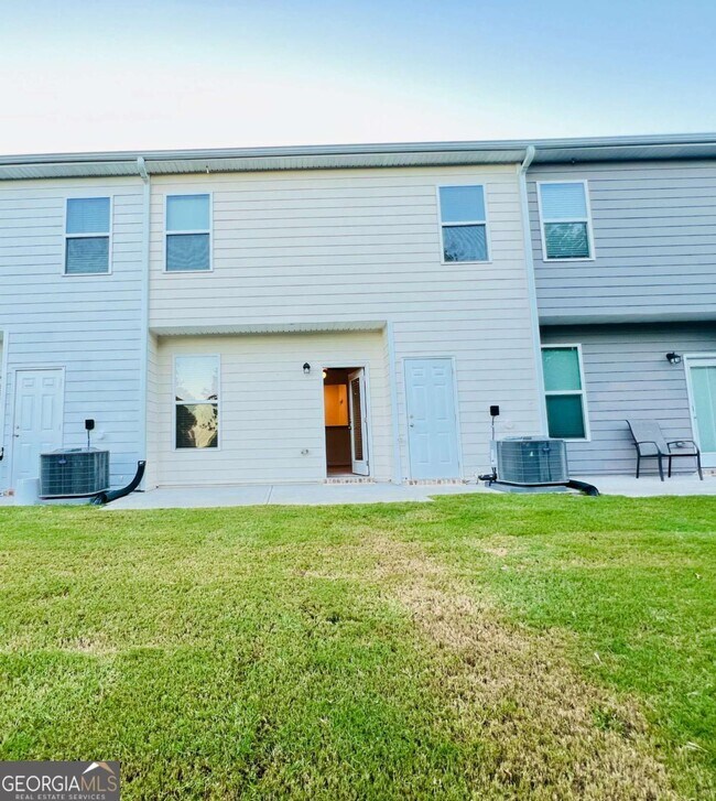 Building Photo - 2678 Paxton Pl
