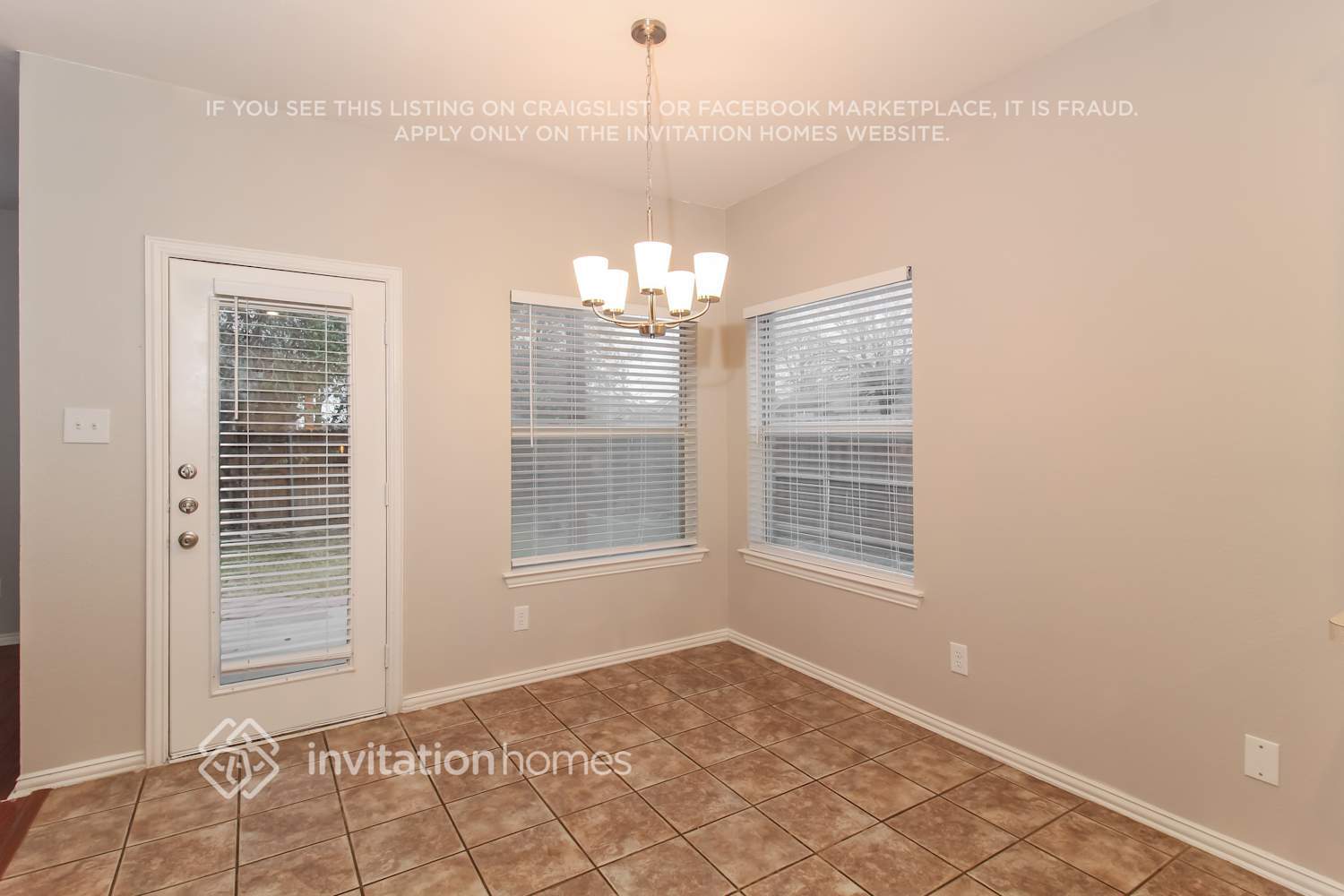 Building Photo - 4600 Lighthouse Dr