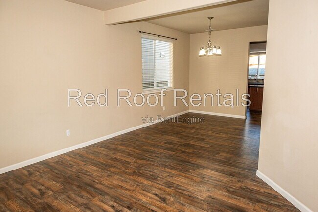 Building Photo - 1441 Farina Lp SE