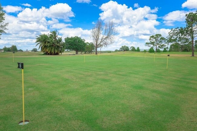 Building Photo - 673 Augusta Rd