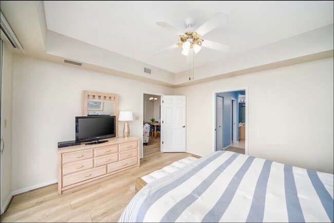 Building Photo - 104 Surfview Dr