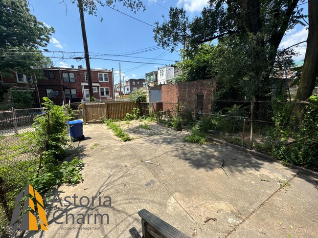 Building Photo - Updated 4 Bedroom Home in the Heart of Bal...