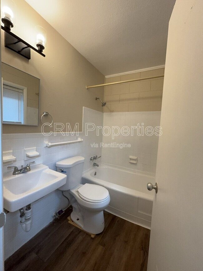 Building Photo - 6134 Hillside Ave