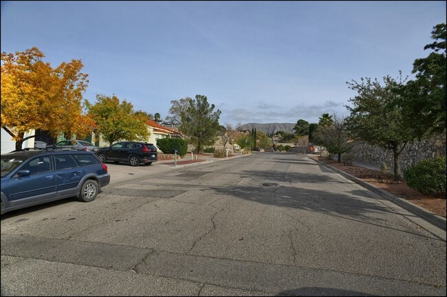 Building Photo - Available to View