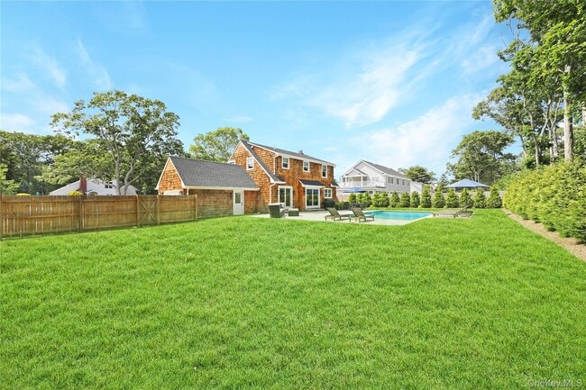 Building Photo - 16 Pin Oak Ln