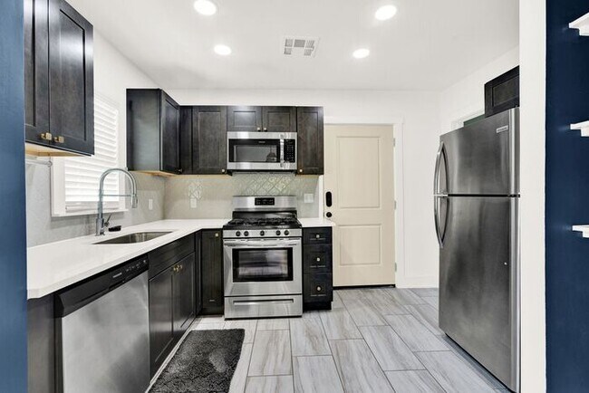 Building Photo - Fully Renovated Home in Kendall Whittier – Designer Finishes + Prime Location
