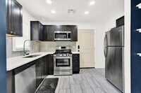 Building Photo - Lawn Care and Water Included! 3/1 Near TU!