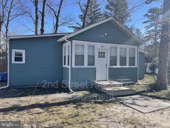 Primary Photo - 83 Monroe Ave